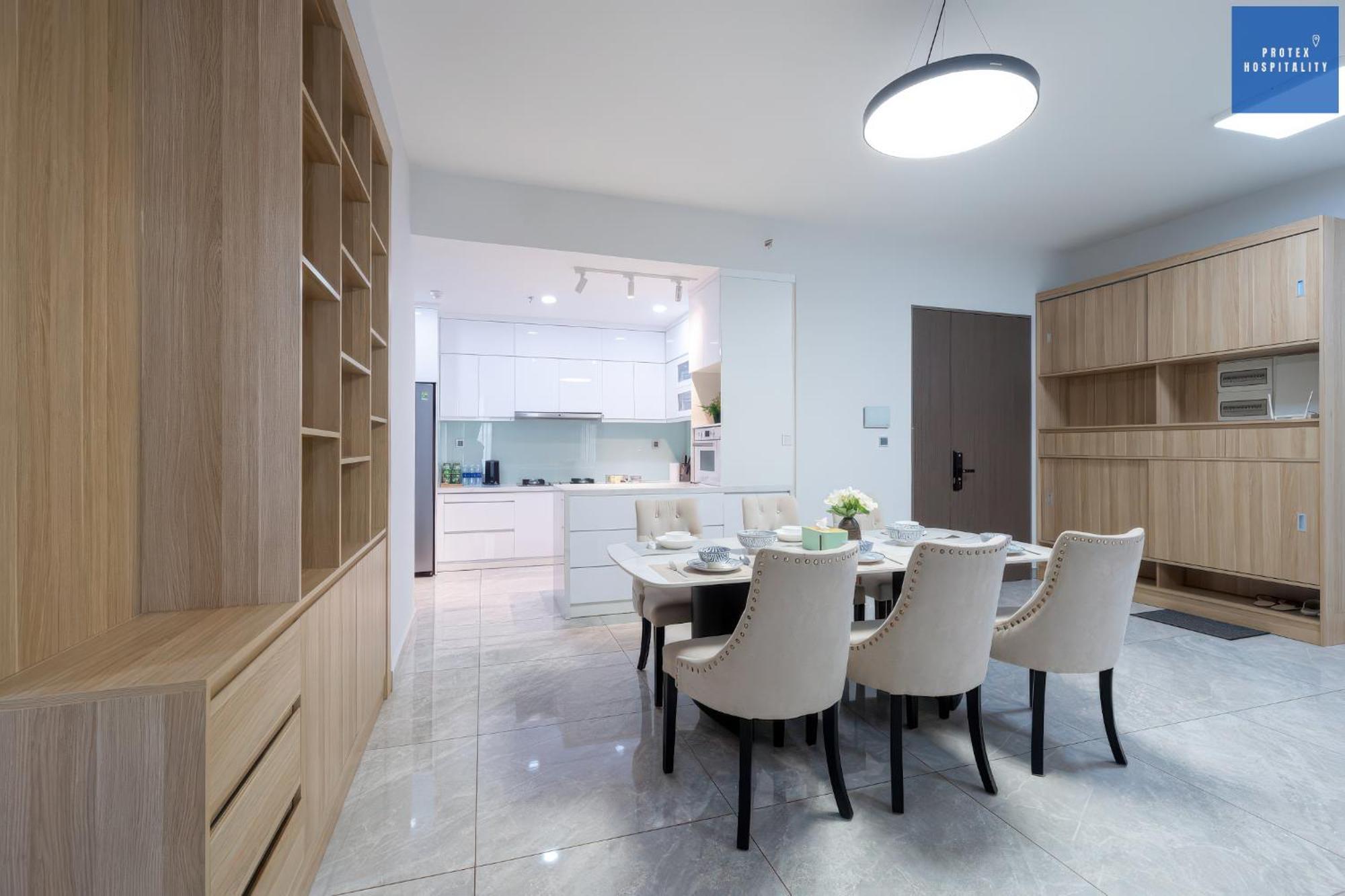 The Peak Midtown By Emily In Saigon Apartment
